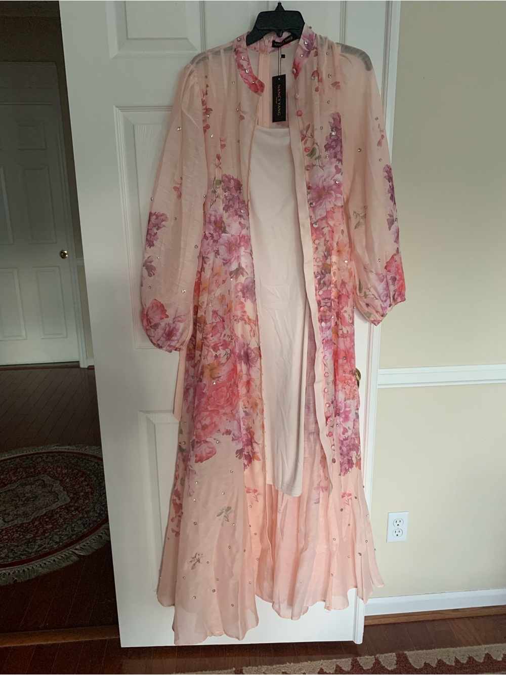 NWT Nancy Yang NY Gown: Pink Floral, Maxi, Button Down, Solid Slip Included, L